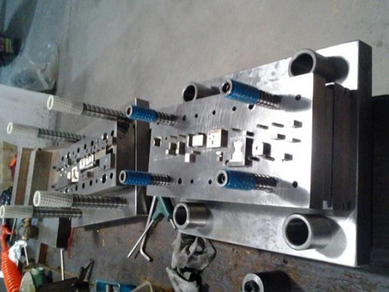 大姚模具制造-12